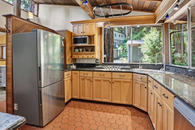 973 Forest Way, Brookdale, CA 95007