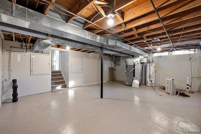 4058 Colonial Boulevard, Troy, MI 48085