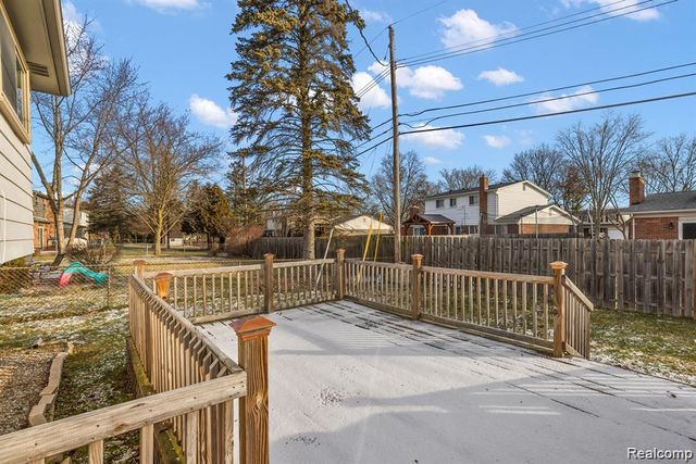 4058 Colonial Boulevard, Troy, MI 48085