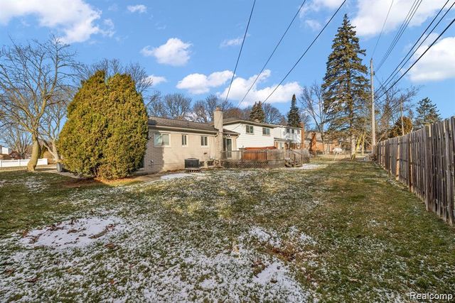 4058 Colonial Boulevard, Troy, MI 48085