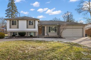 4058 Colonial Boulevard, Troy, MI 48085