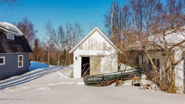 22970 Needels Loop, Chugiak, AK 99567