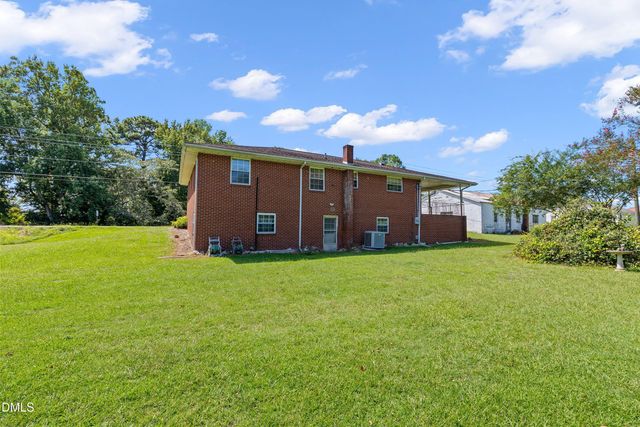 2307 Us 70-a E, Pine Level, NC 27568