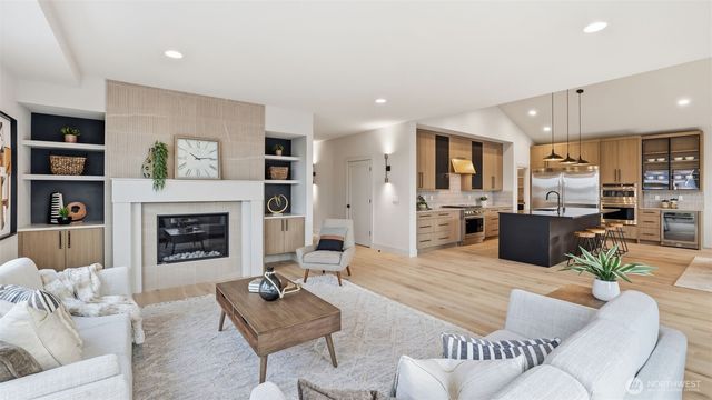 1015 N 35th Street, Renton, WA 98056