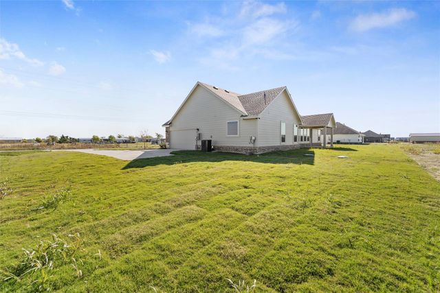 1110 County Road 200, Valley View, TX 76272