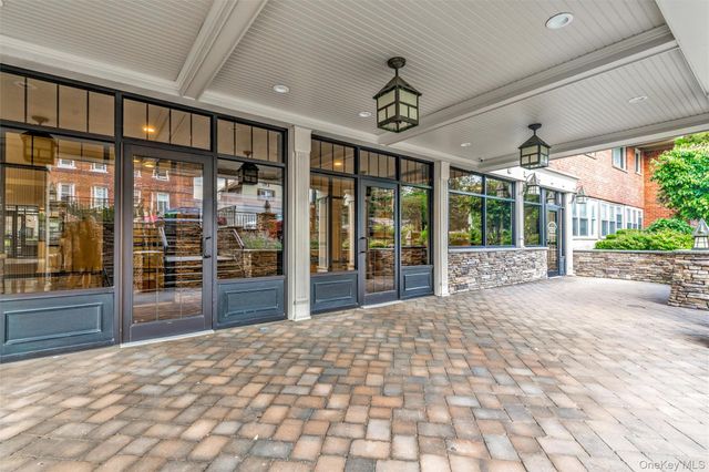 200 Atlantic Avenue 209, Lynbrook, NY 11563