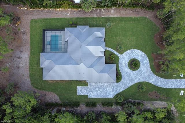 5025 Boxwood WAY, Naples, FL 34116