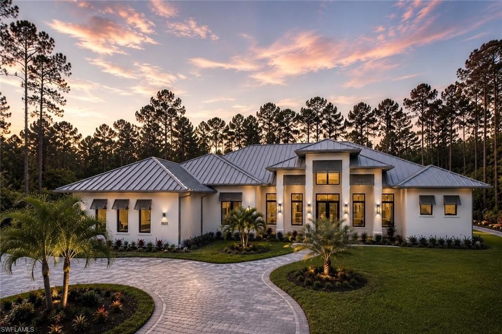 5025 Boxwood WAY, Naples, FL 34116
