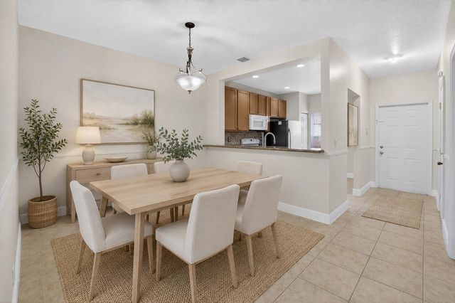 6410 Park Lake Circle, Boynton Beach, FL 33437