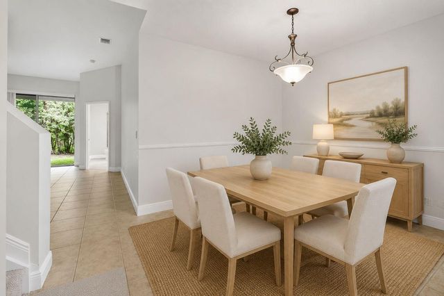 6410 Park Lake Circle, Boynton Beach, FL 33437