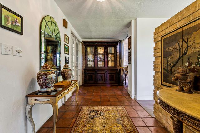 146 Billandrea Lane, Panorama Village, TX 77304