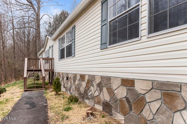 835 Mountain View Road, Rogersville, TN 37857