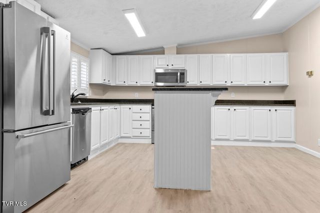 835 Mountain View Road, Rogersville, TN 37857