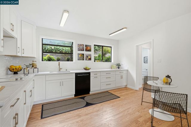 846 Arlington Blvd, El Cerrito, CA 94530