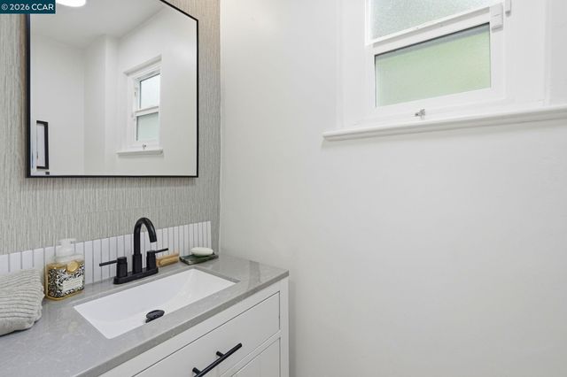 846 Arlington Blvd, El Cerrito, CA 94530