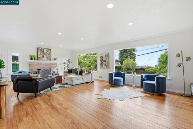 846 Arlington Blvd, El Cerrito, CA 94530