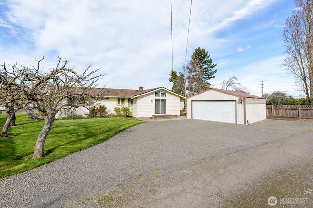 343 W Hemlock, Sequim, WA 98382