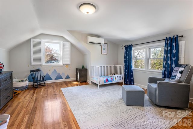 180 Marlborough Road, Asheville, NC 28804