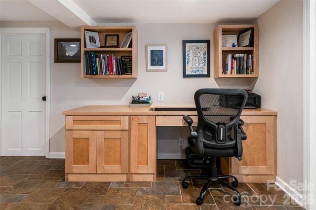 180 Marlborough Road, Asheville, NC 28804