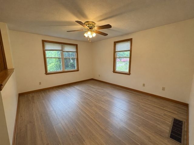 376 East St, Bridgewater, MA 02324