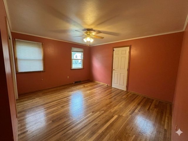 376 East St, Bridgewater, MA 02324