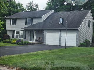 608 Mallard Drive, Camillus, NY 13031
