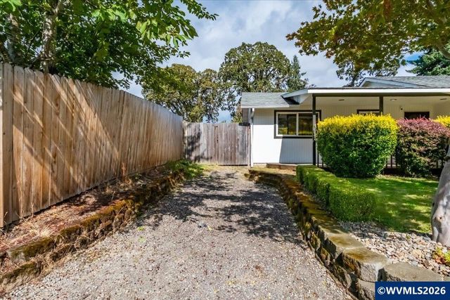 4915 Wagon Rim Ct SE, Salem, OR 97317