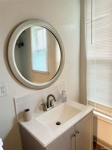 3838 Bagley Street, Detroit, MI 48216