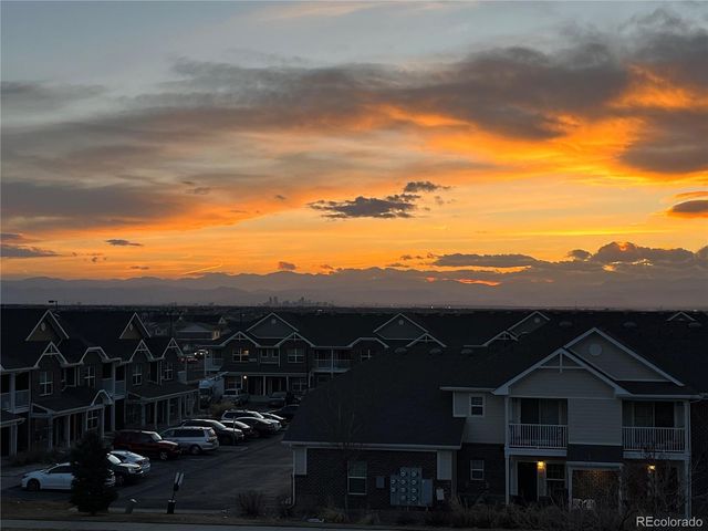 5694 N Gibralter Way 306, Aurora, CO 80019