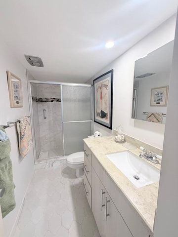 1180 S Ocean Boulevard 16 D, Boca Raton, FL 33432