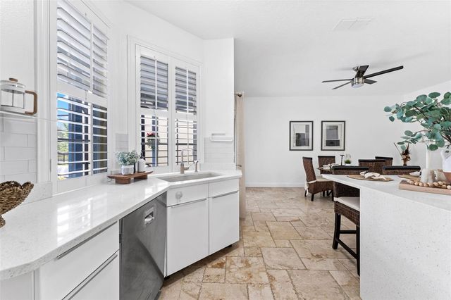 3351 MORELYN CREST CIRCLE, Orlando, FL 32828