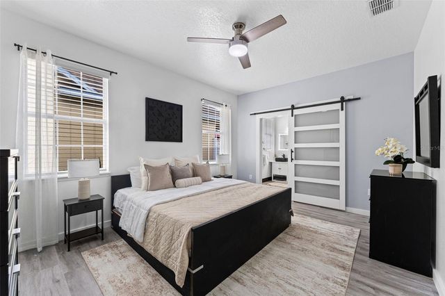 3351 MORELYN CREST CIRCLE, Orlando, FL 32828