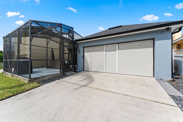 3351 MORELYN CREST CIRCLE, Orlando, FL 32828