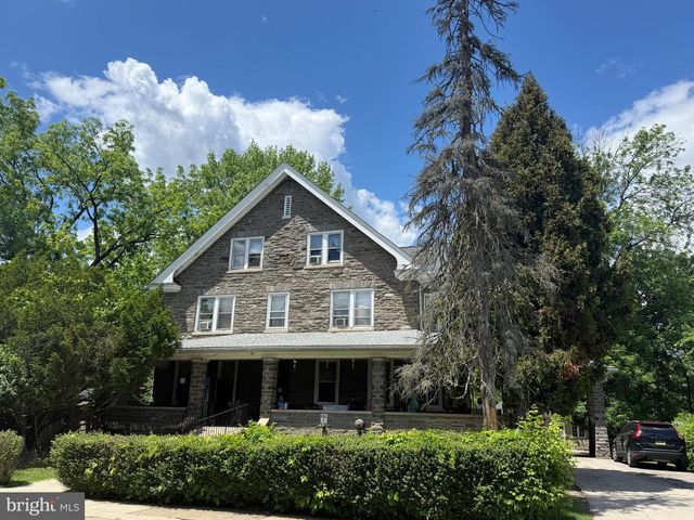31 W MILL RD, Flourtown, PA 19031