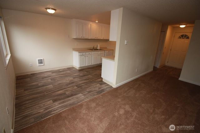 1903 W 31st Street, Vancouver, WA 98660