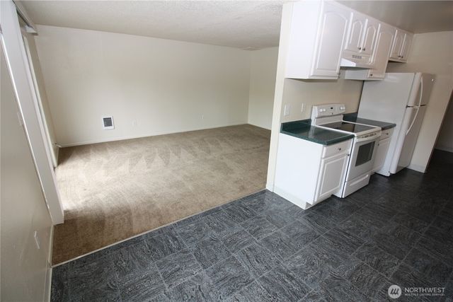 1903 W 31st Street, Vancouver, WA 98660