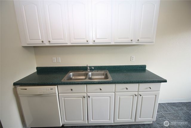 1903 W 31st Street, Vancouver, WA 98660