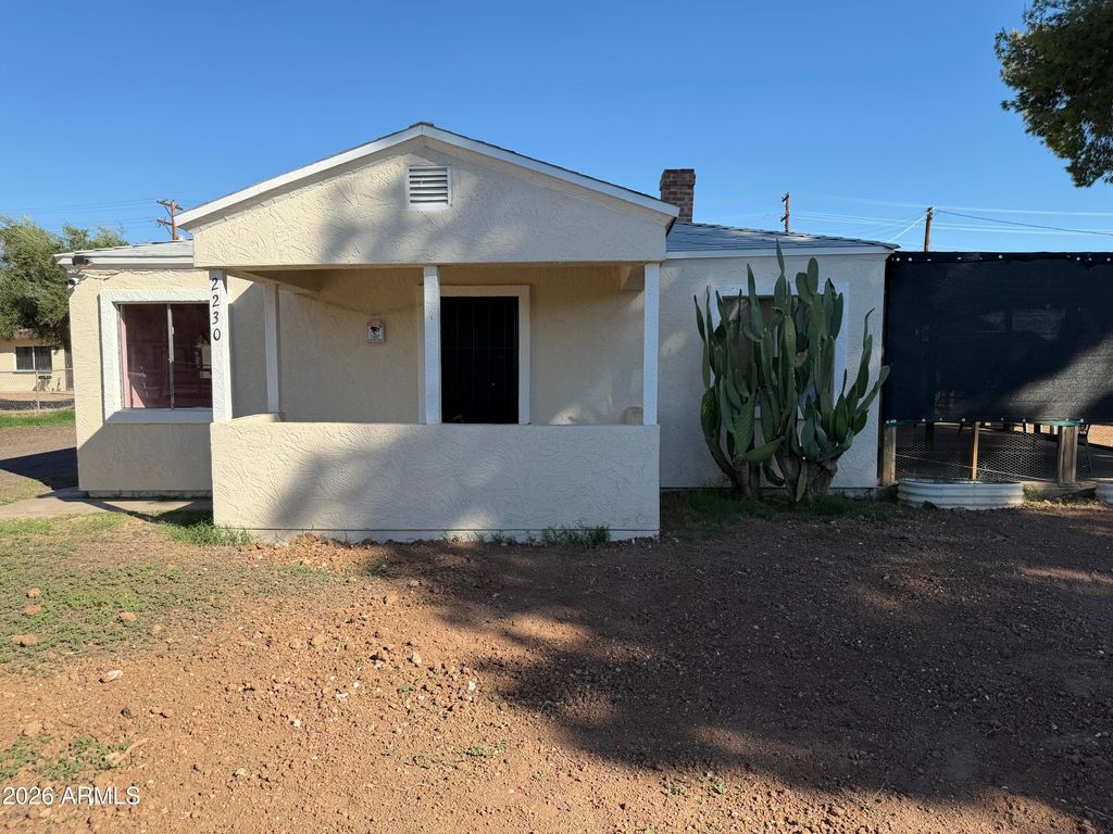 2230 W MORTEN Avenue, Phoenix, AZ 85021 — exterior