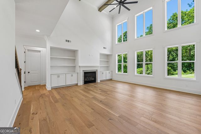 9155 Greenway Court, Gainesville, GA 30506