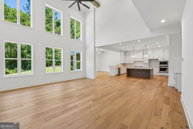 9155 Greenway Court, Gainesville, GA 30506