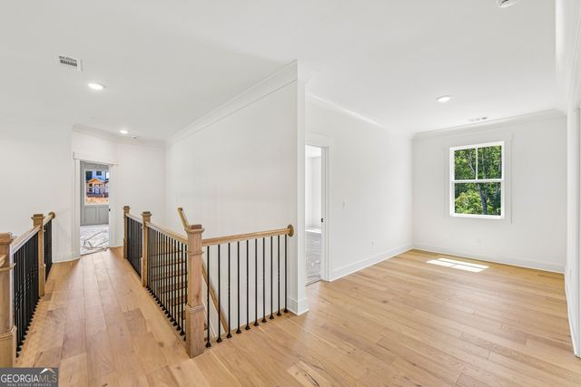 9155 Greenway Court, Gainesville, GA 30506