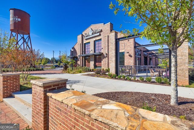 9155 Greenway Court, Gainesville, GA 30506