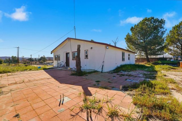 1397 Dewey Pl, Campo, CA 91906