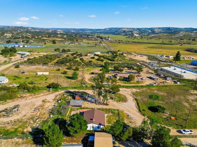 1397 Dewey Pl, Campo, CA 91906