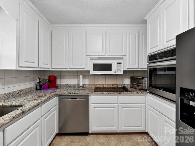 361 Wedgewood Drive, Mooresville, NC 28115