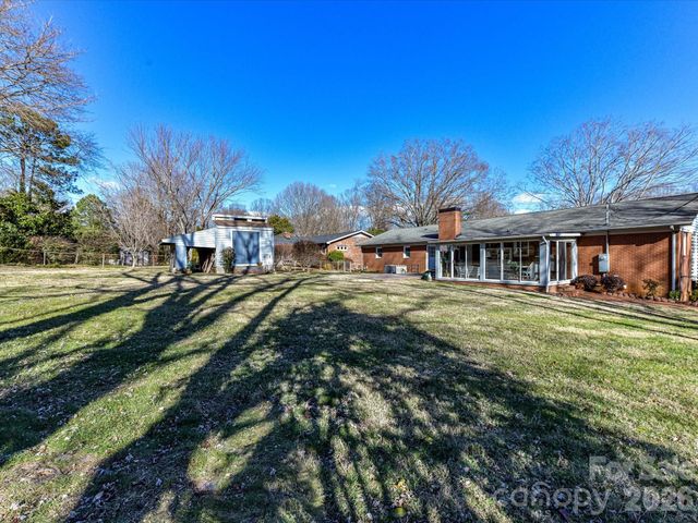 361 Wedgewood Drive, Mooresville, NC 28115