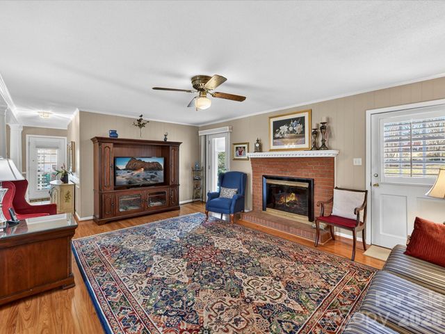 361 Wedgewood Drive, Mooresville, NC 28115