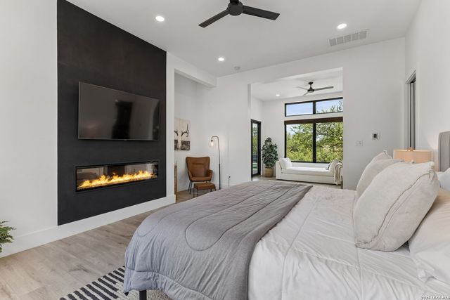 1245 Adyson Ridge Dr, Bulverde, TX 78163