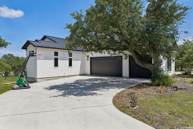 1245 Adyson Ridge Dr, Bulverde, TX 78163