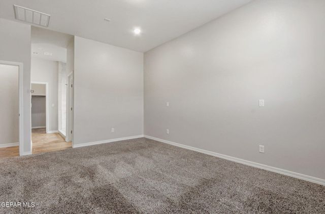 957 GULF STREAMS Avenue, El Paso, TX 79932